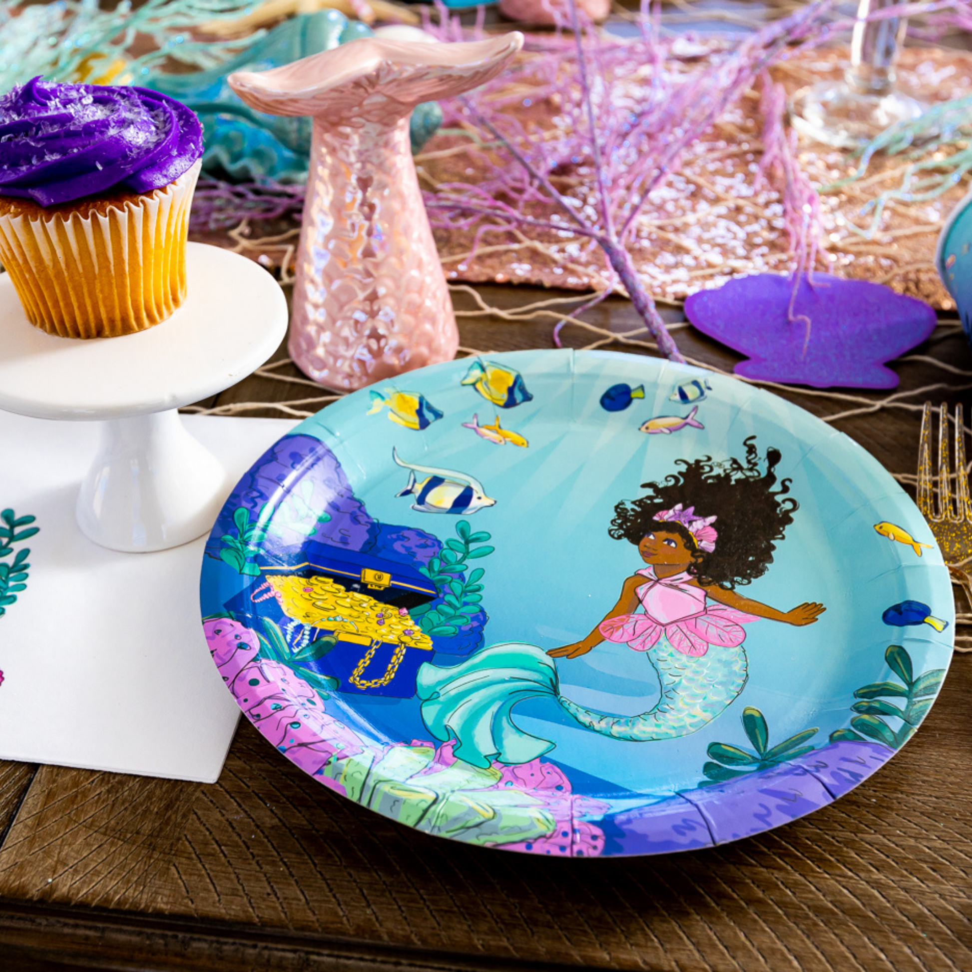 Anna + Pookie 9 Mermaid Paper Party Plates 8 Ct.