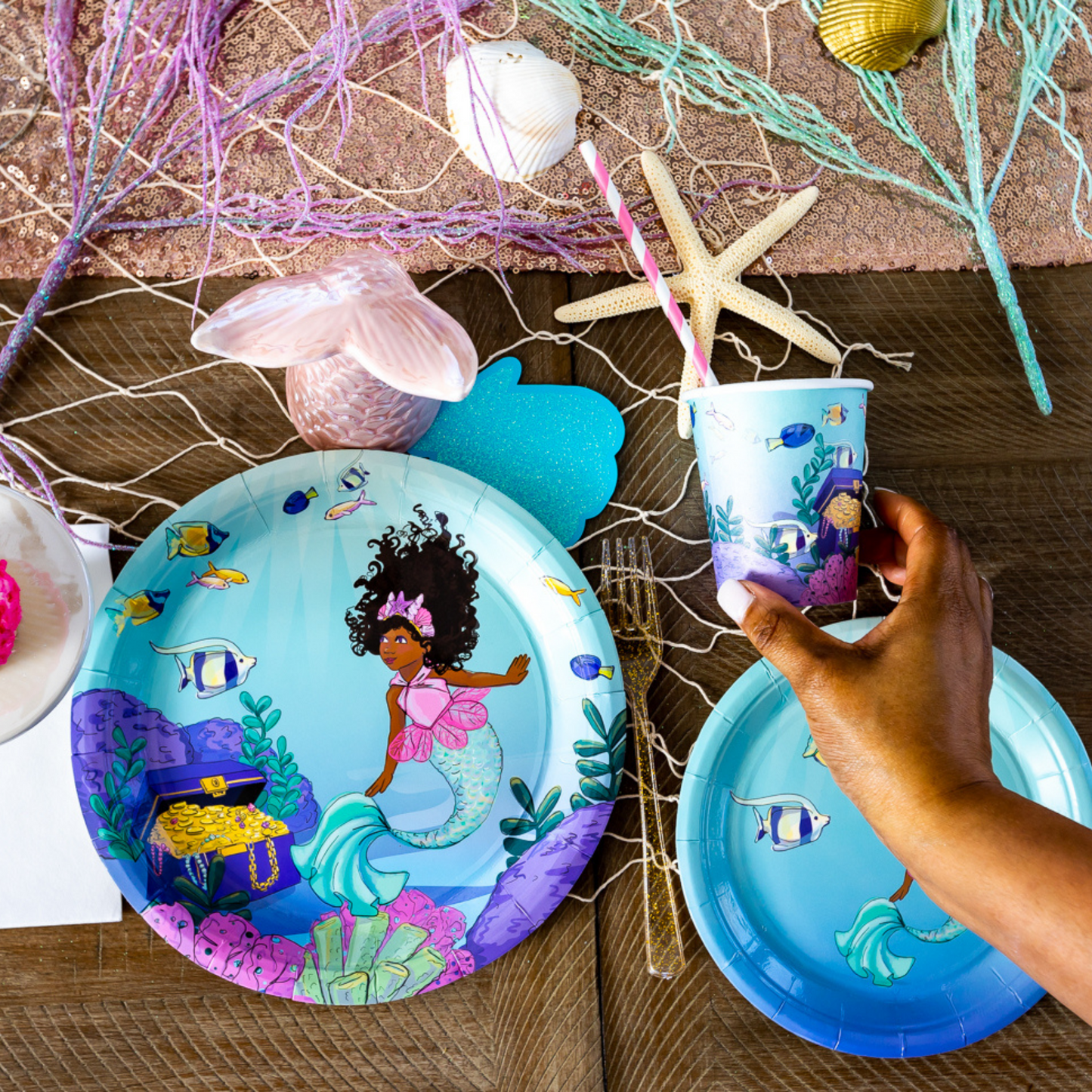 Black Mermaid Paper Plates (Large)